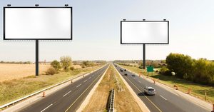 реклама вдоль дорог